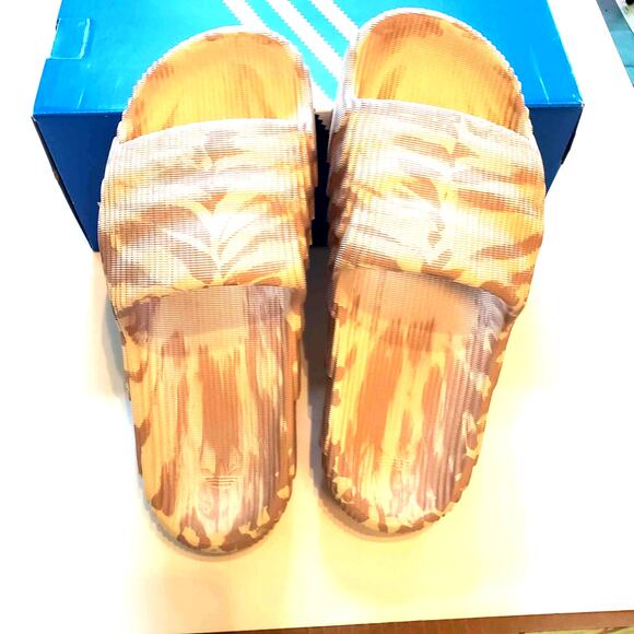adidas Other - Adidas Adilette 22 Taupe Marbled Slide Sandals Men’s Size 9 NIB